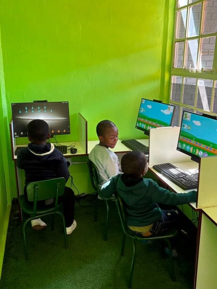 Learners using computers in the ICT lab